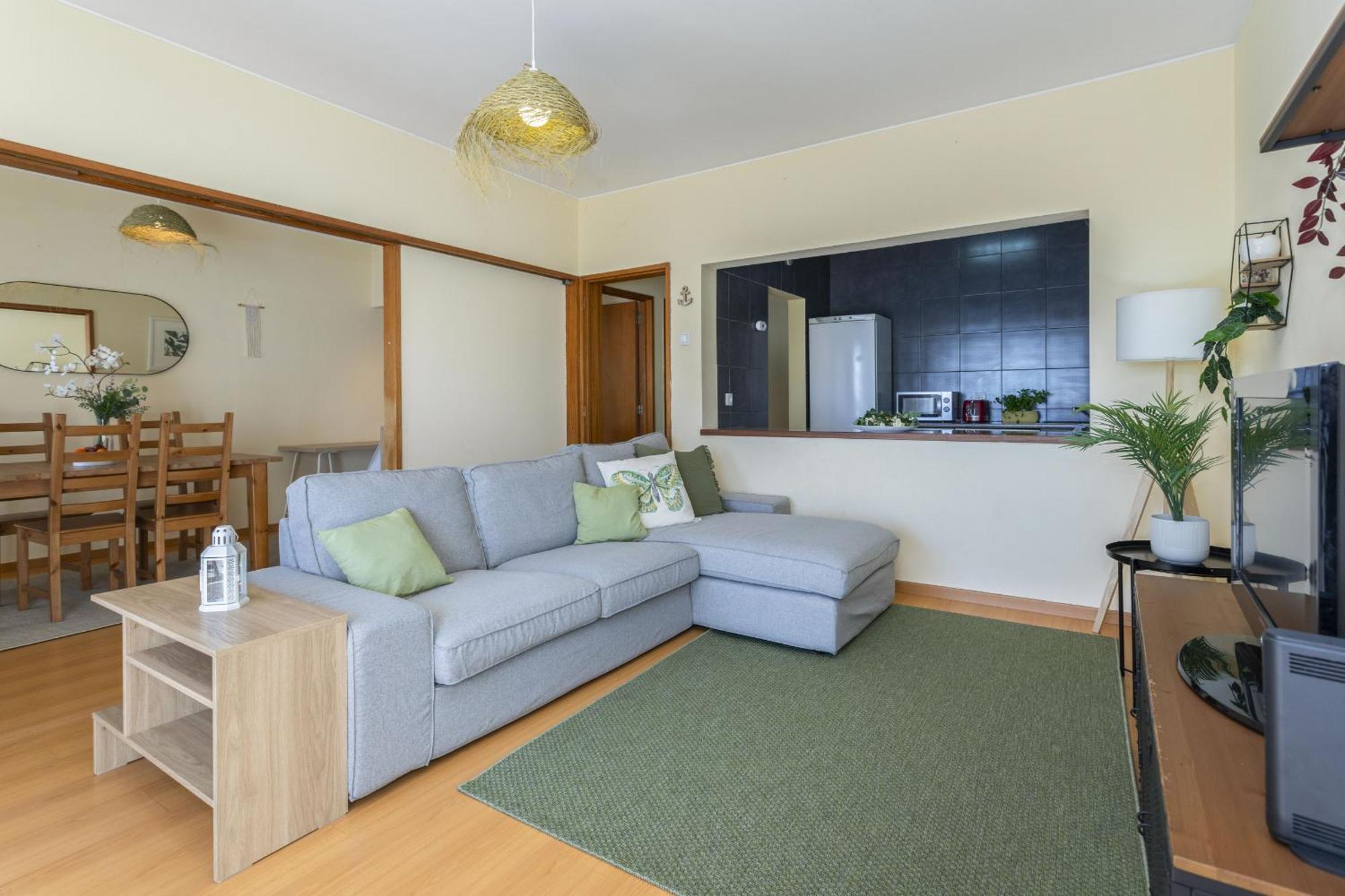 New! Quarteira Sea View Apartment Luaran gambar